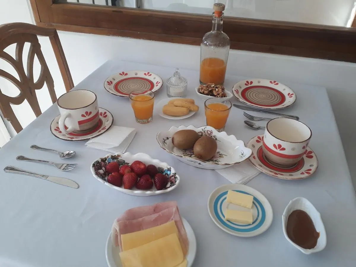 Quarto em Acomodações Particulares Francisca Apartamento Mendoza Argentina